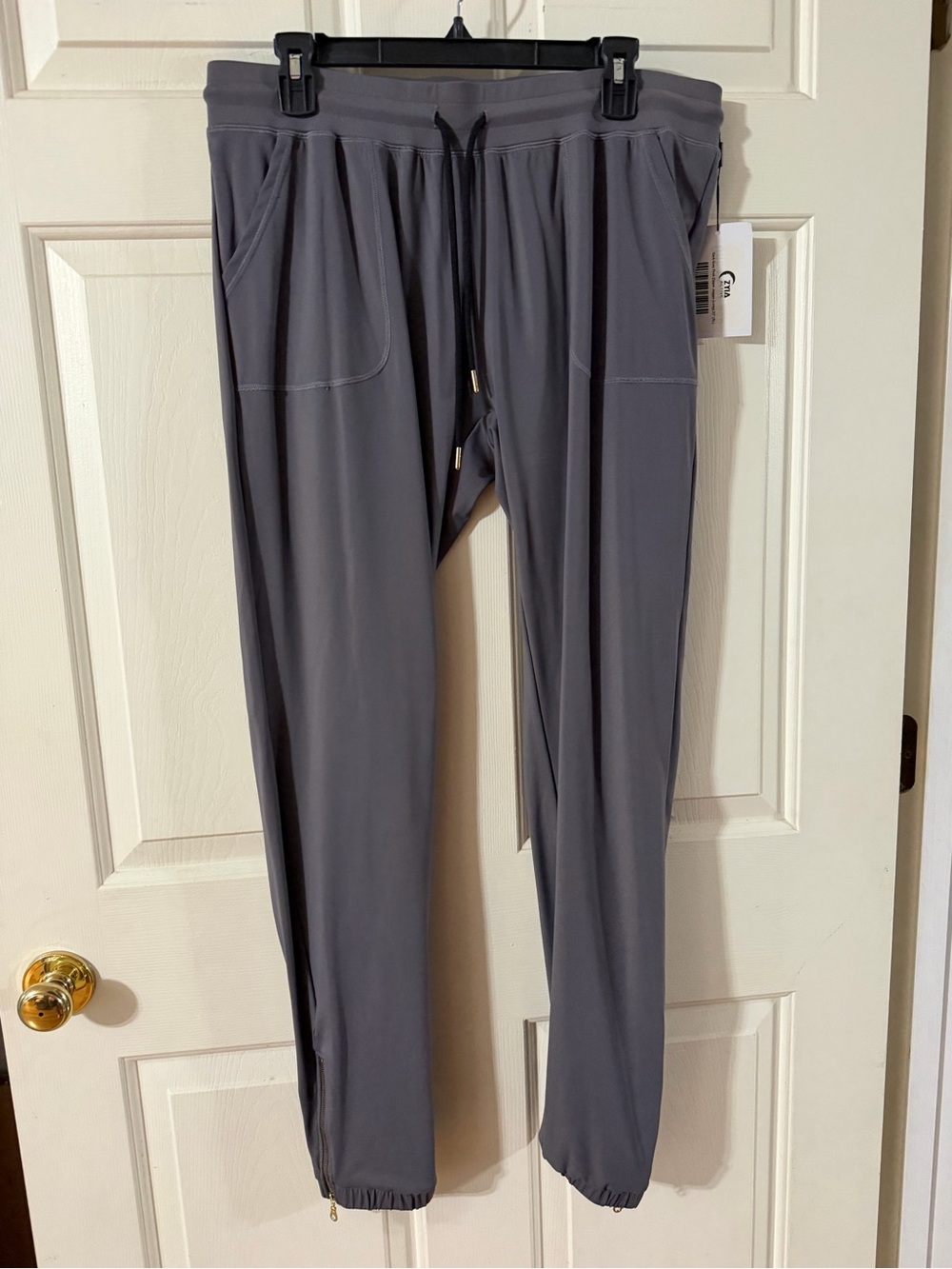 ZYIA Women”s Dark Grey Peak Zipper Joggers with Drawstring
